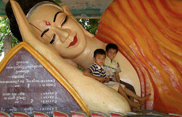 Eisey Patamak Mountain or Phnom Svay in Cambodia
