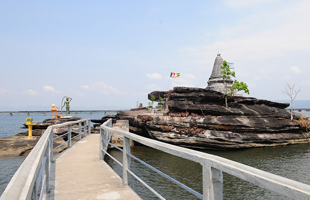 Khun Chhang Khun Phen in Cambodia