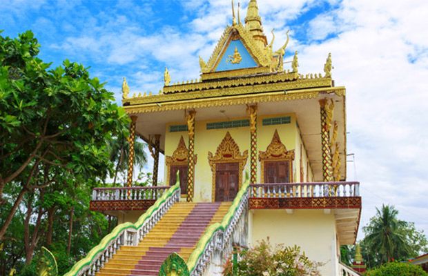 Wat Leu Buddhist Temple in Cambodia