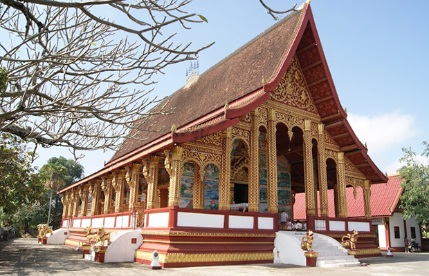 Wat Manorom in Laos