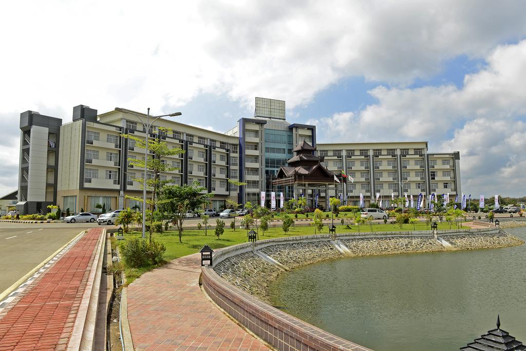 Mingalar Thiri Hotel