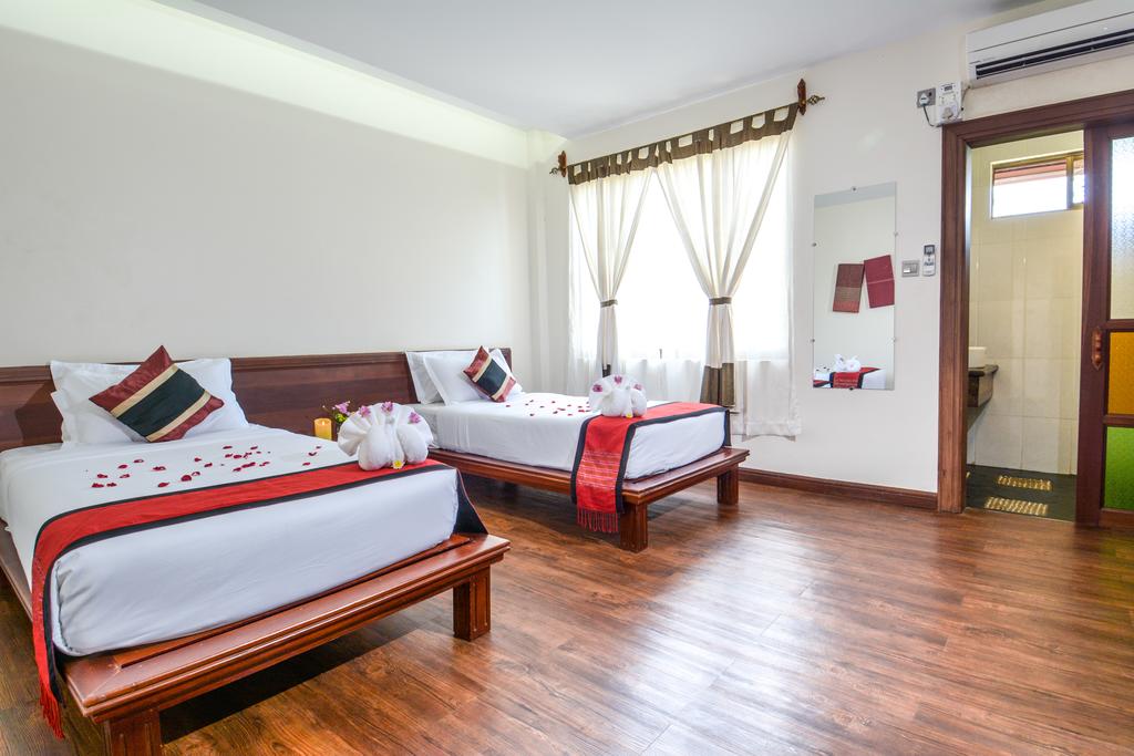 Hotel Queen Jamadevi