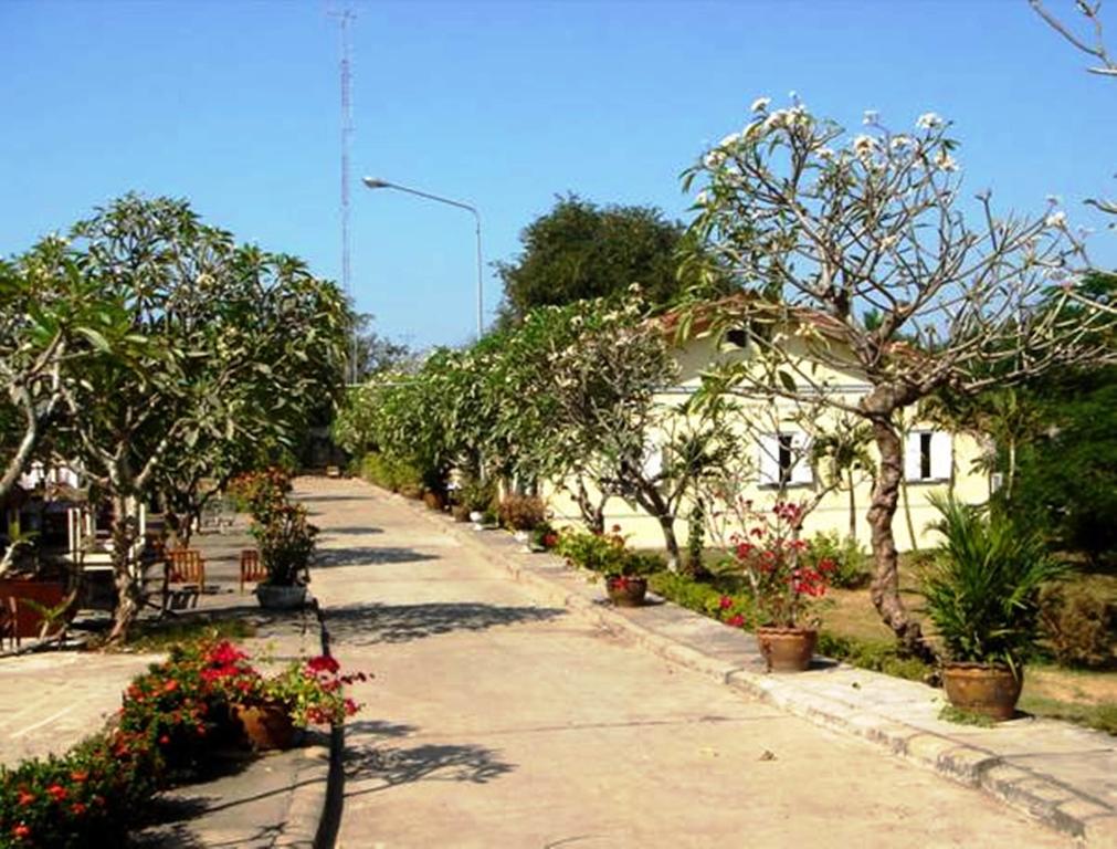 Champasak Palace Hotel