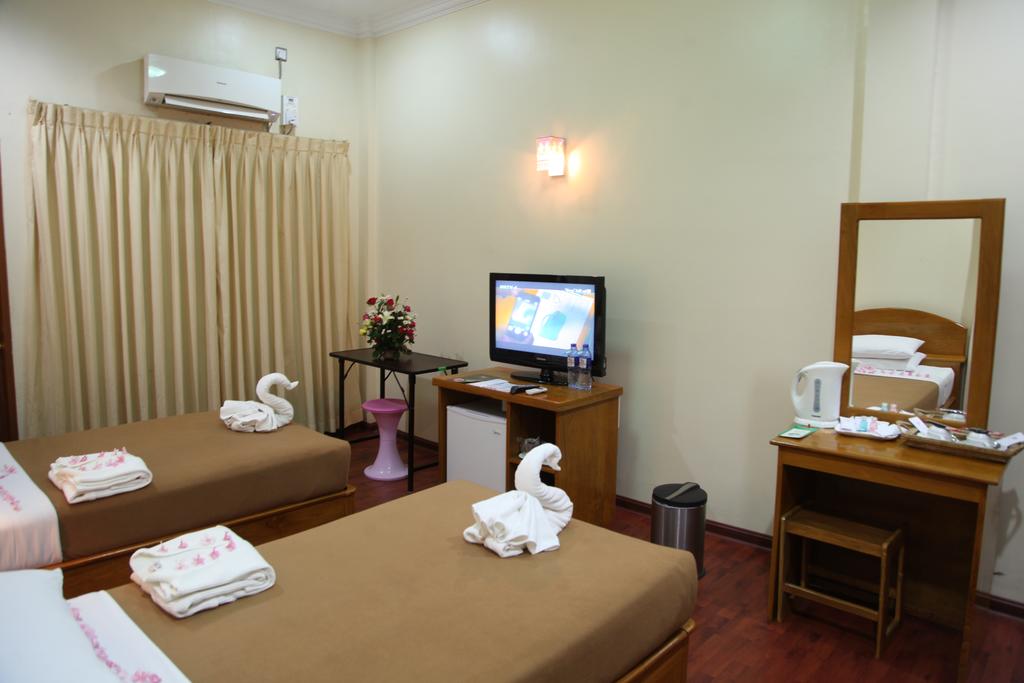 Mingalar Thiri Hotel