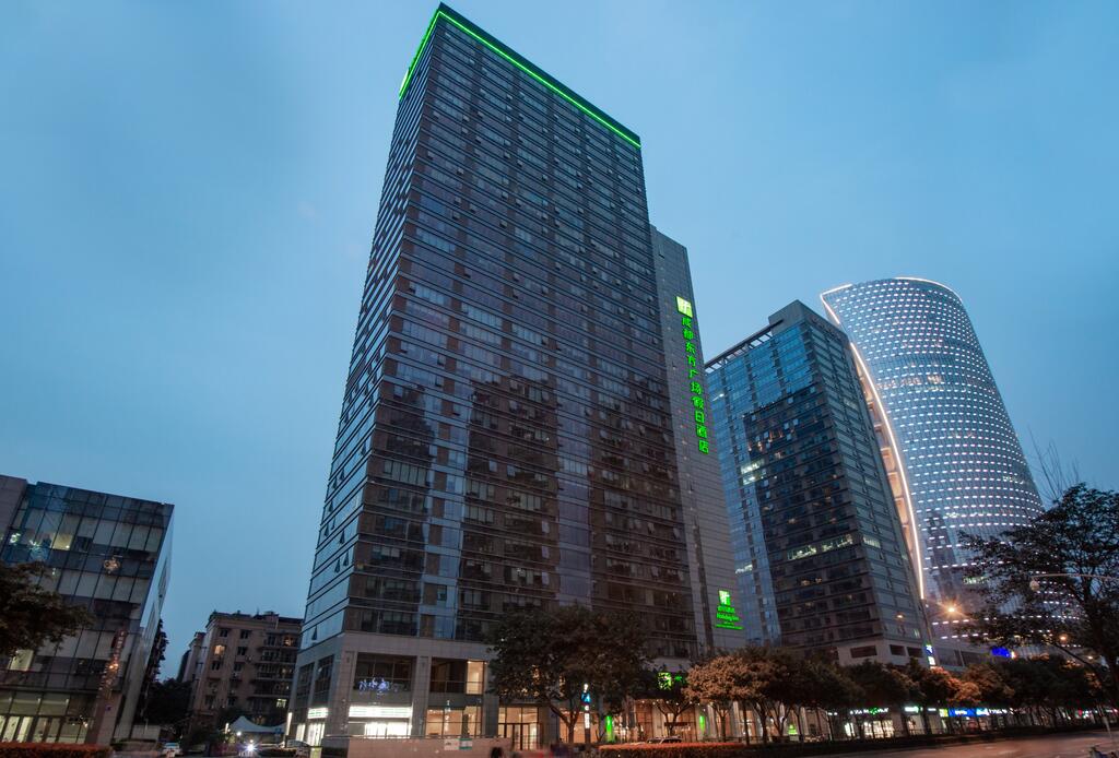 Holiday Inn Chengdu Oriental Plaza