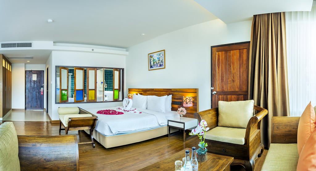 Buri Sriphu Boutique Hotel