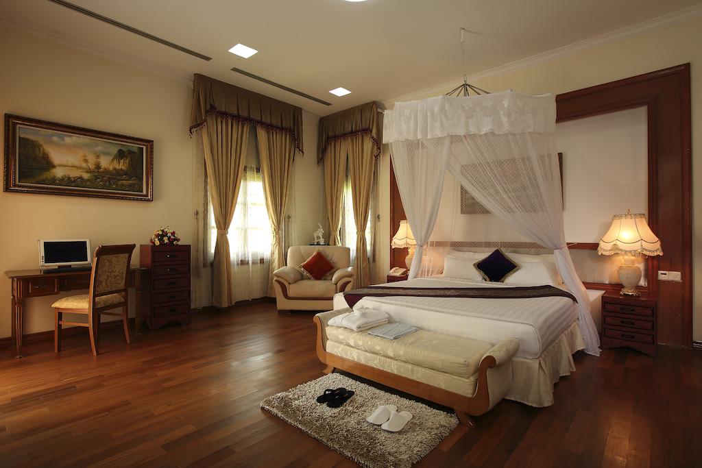 Myat Taw Win Hotel