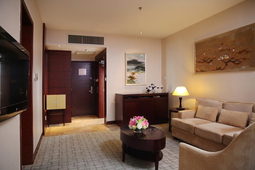 Shenzhen Best Western Felicity Hotel, Luohu Railway Station