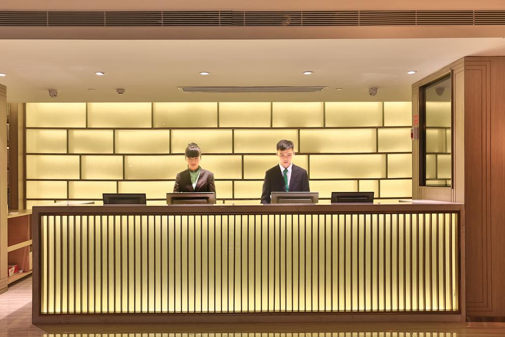 Ibis Styles XM Zhongshan Hotel