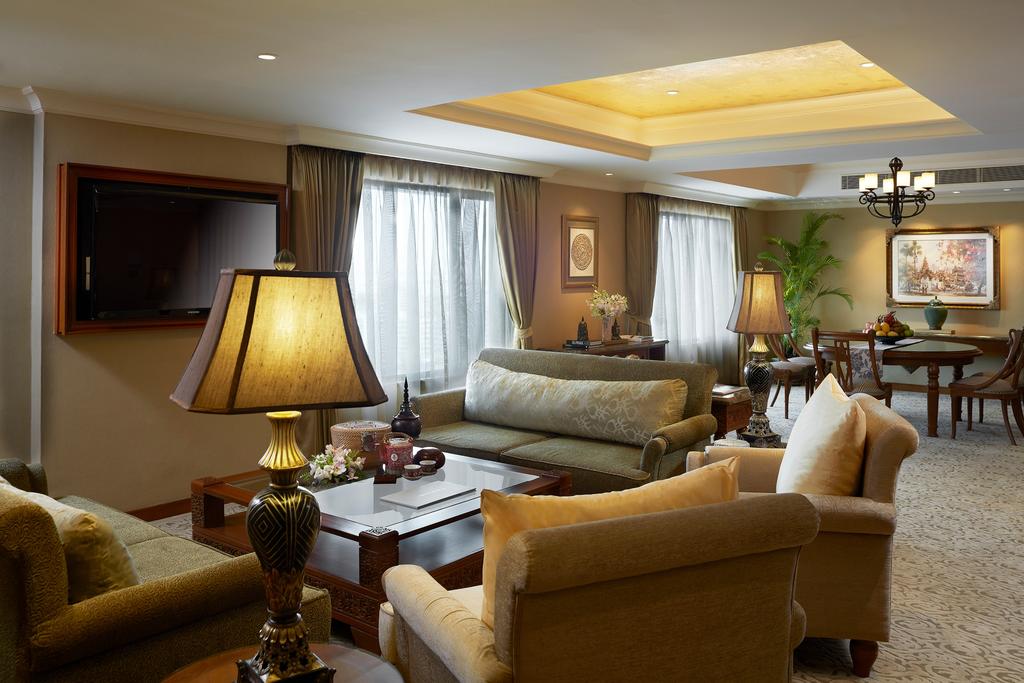 Sule Shangri-La Yangon