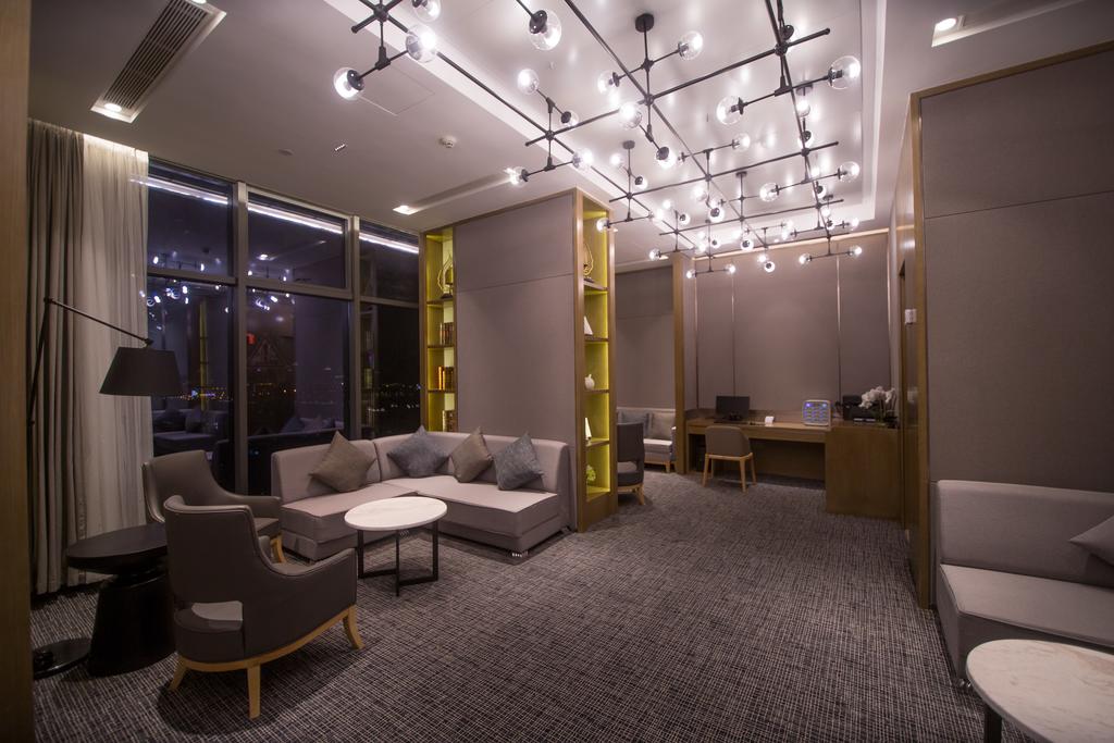 Jingzhuan Yihao Hotel