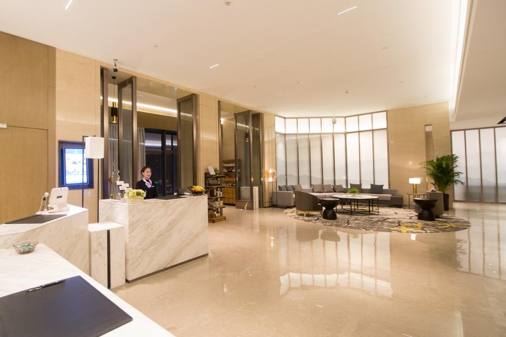 Jingzhuan Yihao Hotel