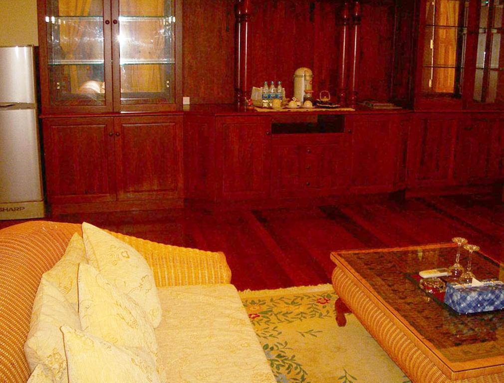 Champasak Palace Hotel