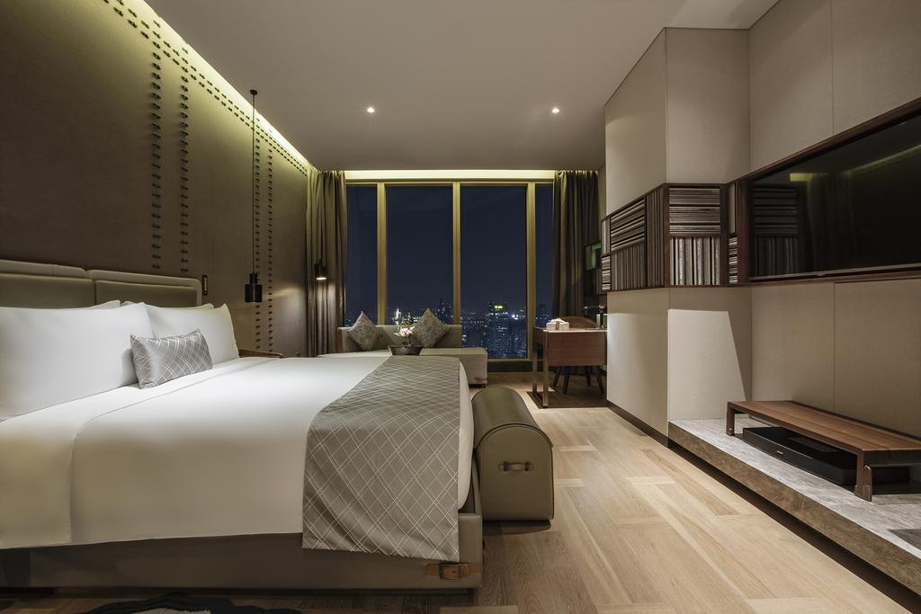 Nanjing Golden Eagle International Hotel