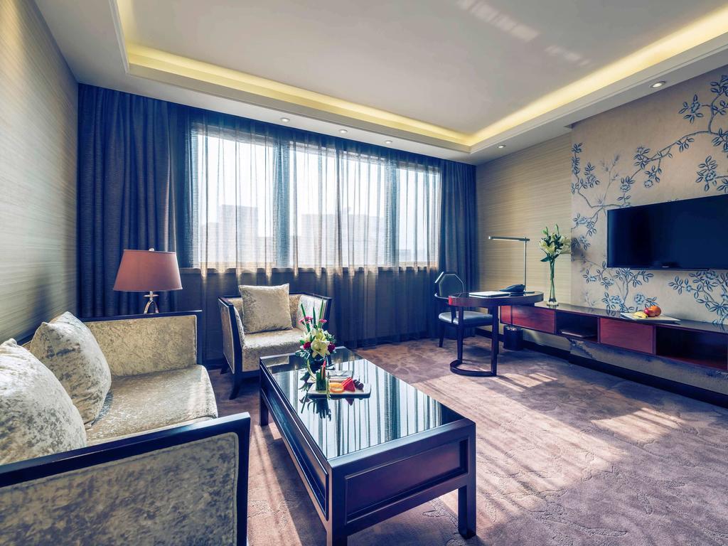 Mercure Shanghai Royalton