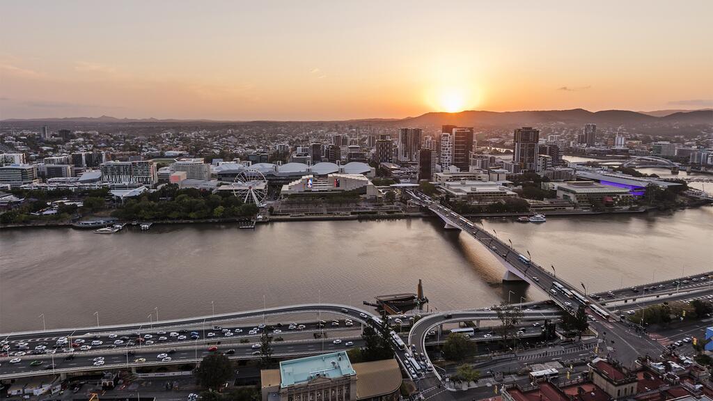 Oaks Brisbane Casino Tower Suites