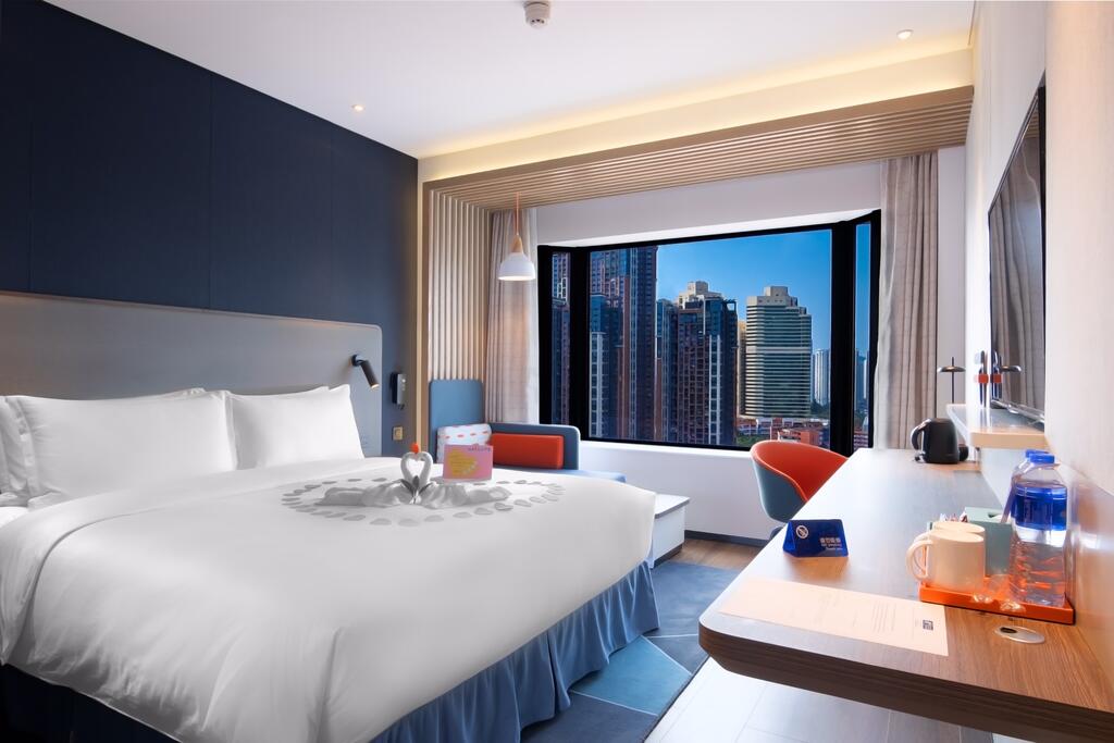 Holiday Inn Express Shenzhen Dongmen