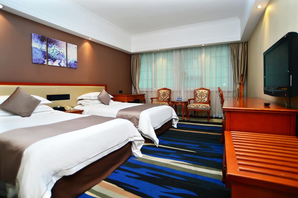 Shenzhen Kaili Hotel, Guomao Shopping Mall