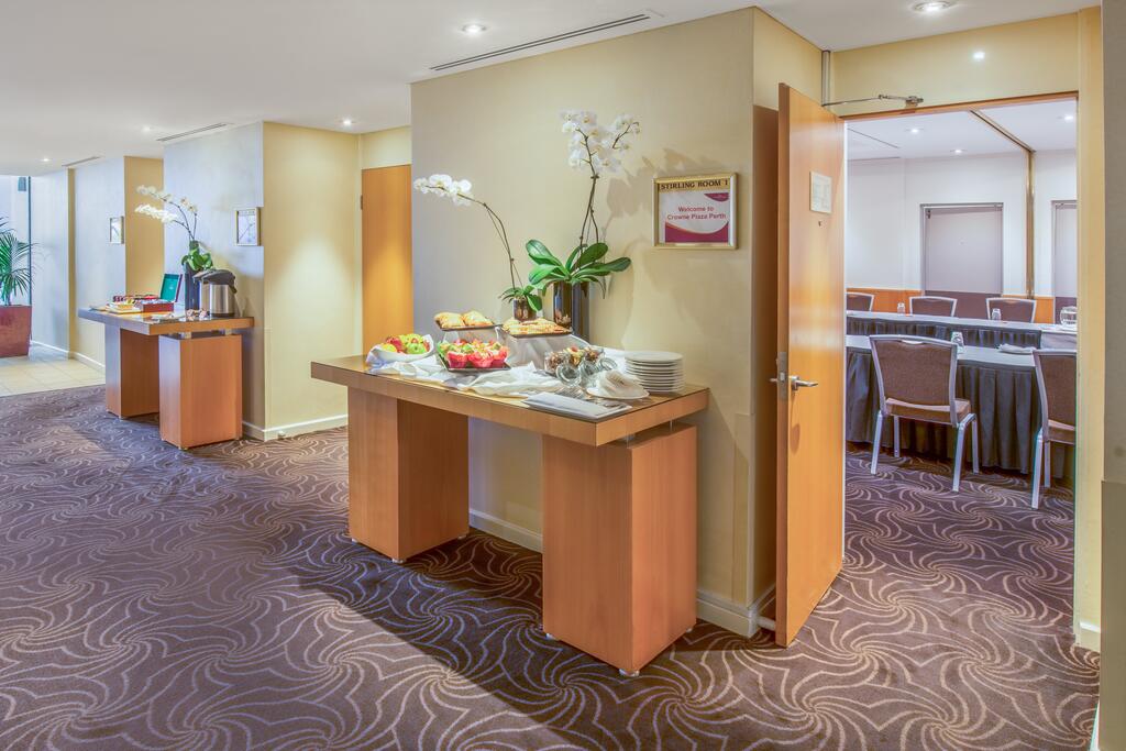 Crowne Plaza Perth