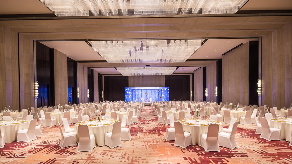 HUALUXE Xiamen Haicang - IHG