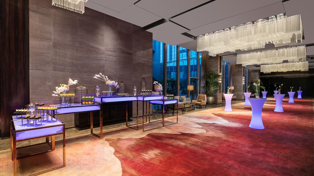 HUALUXE Xiamen Haicang - IHG