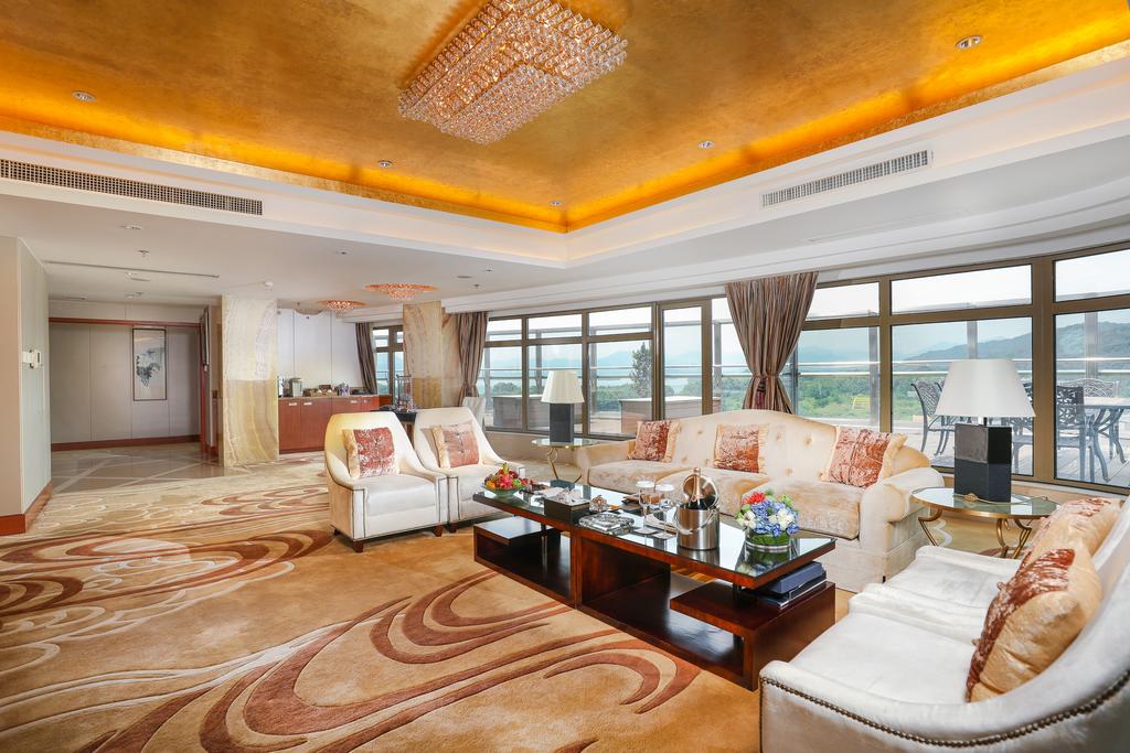 Wyndham Grand Plaza Royale Hangzhou