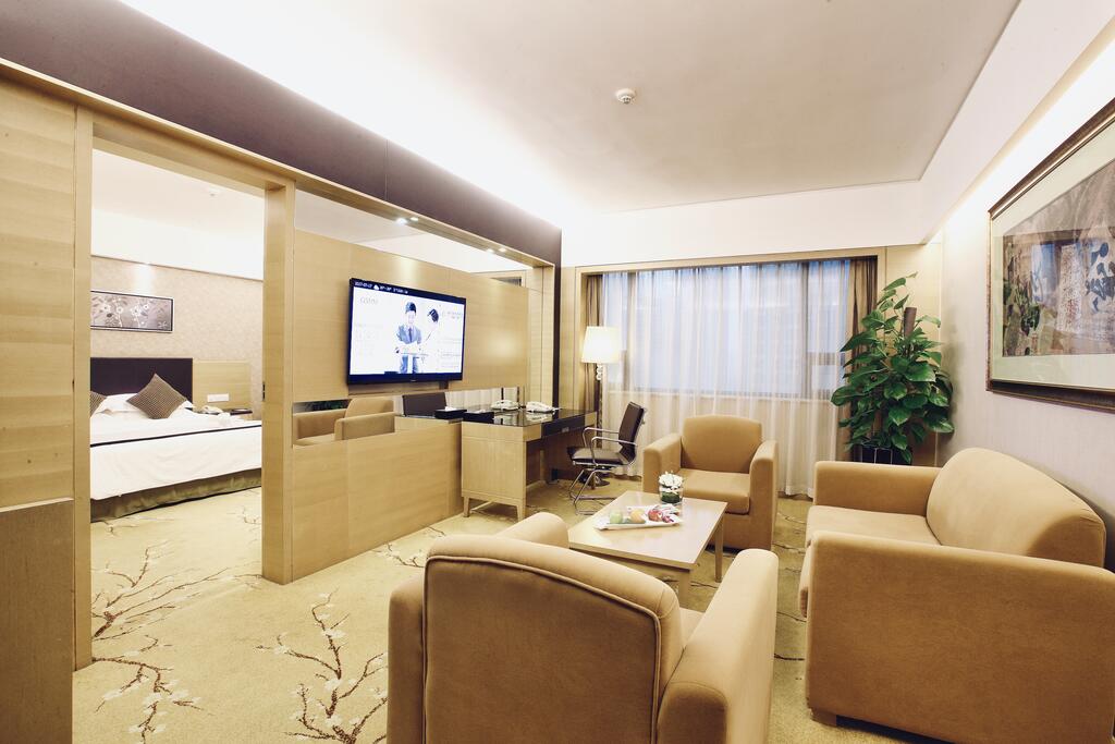 Grand Skylight Hotel Shenzhen (Huaqiang NorthBusiness Zone)