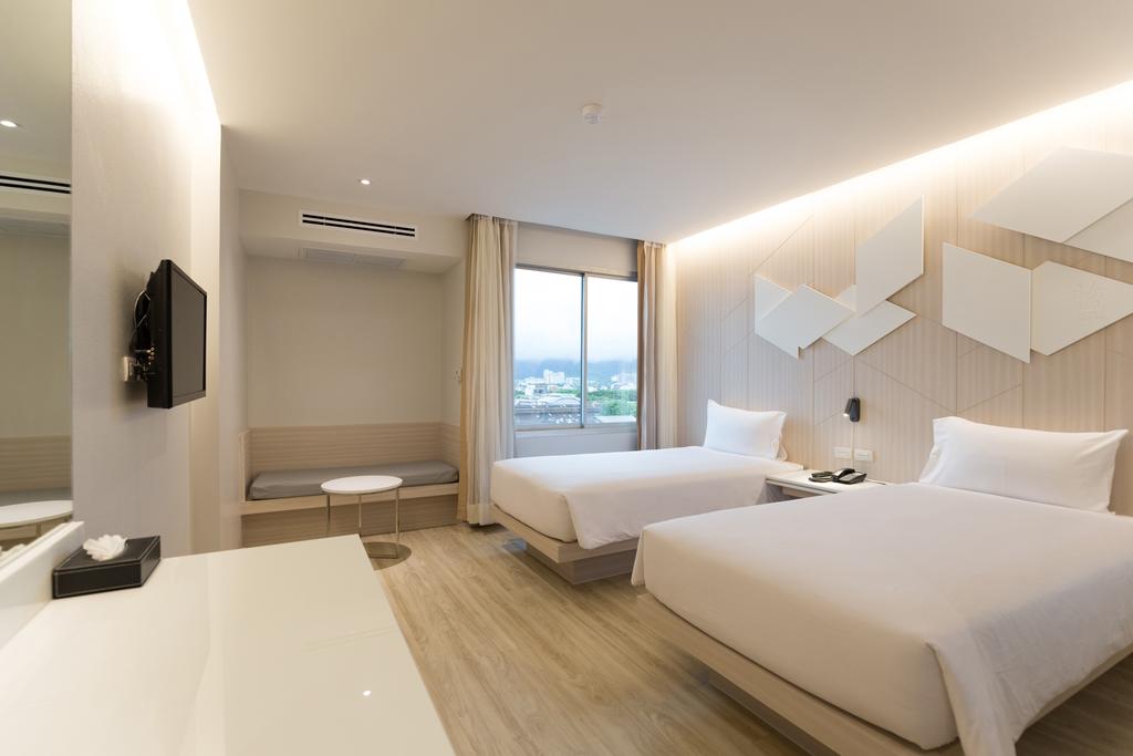 Crystal Hotel Hat Yai