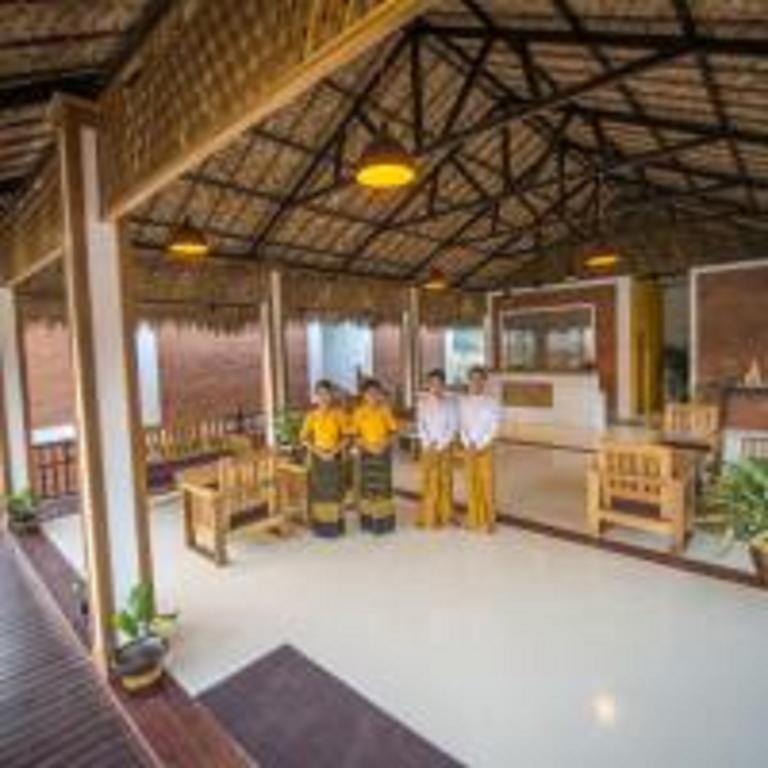 Hotel Queen Jamadevi