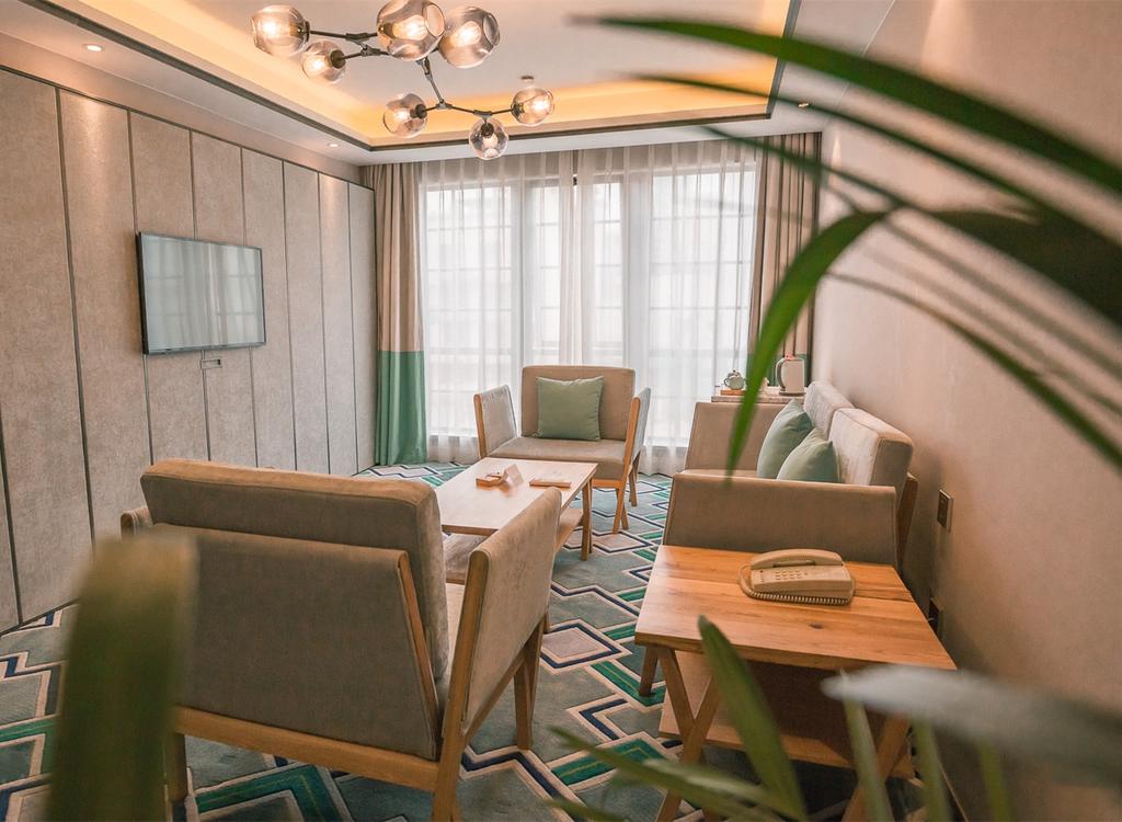 Cosy Park Hotel