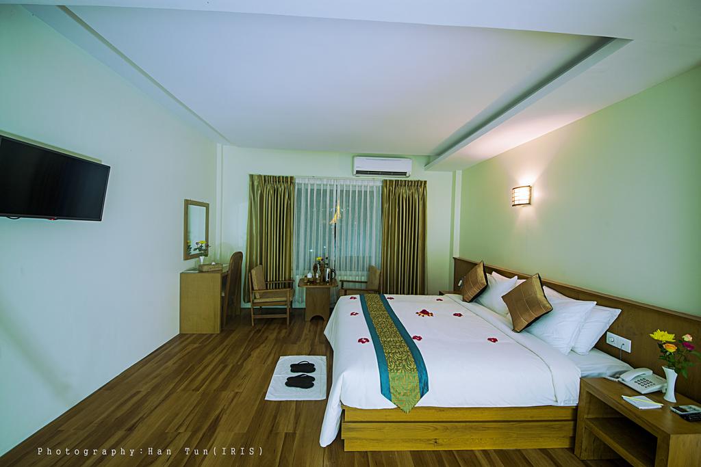 Ngwe Moe Hotel