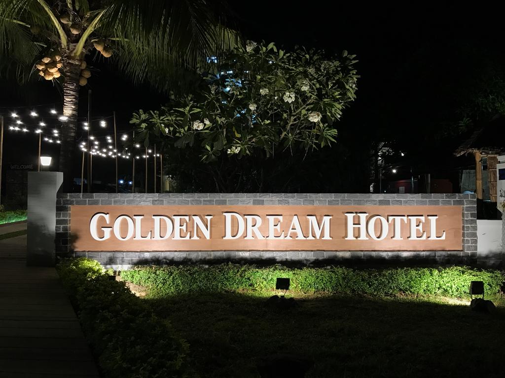 Golden Dream Hotel