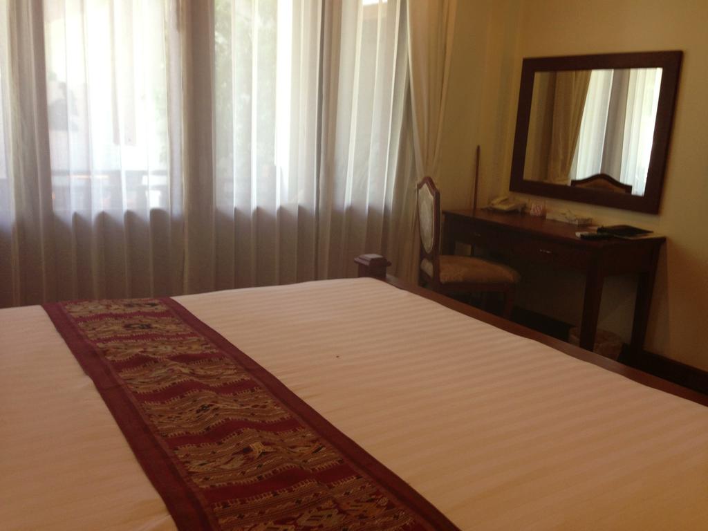 Athena Hotel
