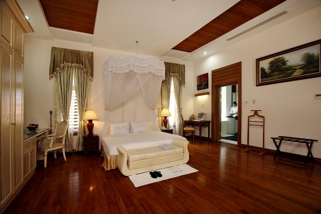 Myat Taw Win Hotel