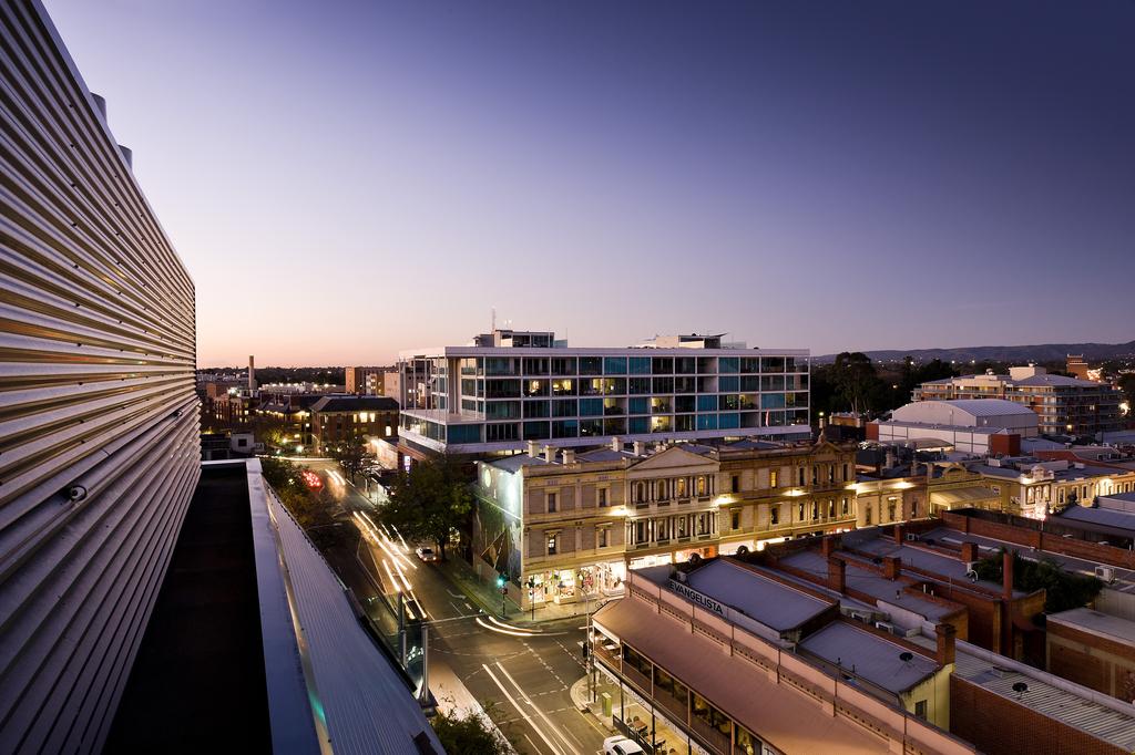 Majestic Roof Garden Hotel