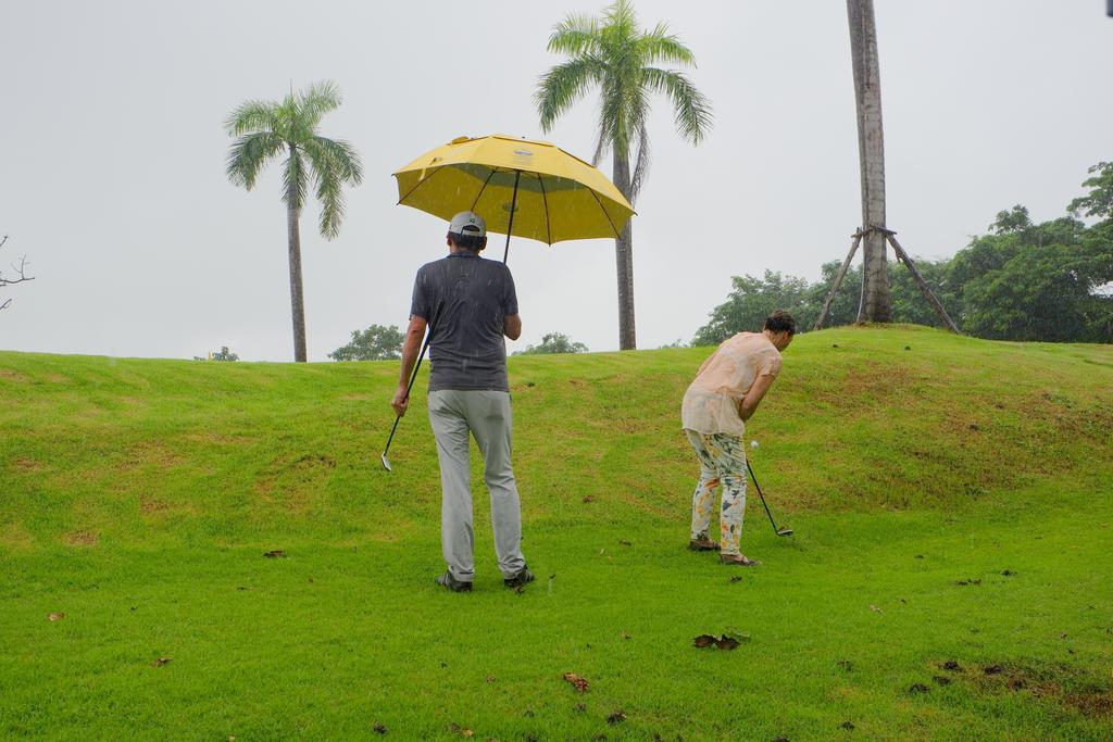 PhuBachiang Golf & Resort Pakse