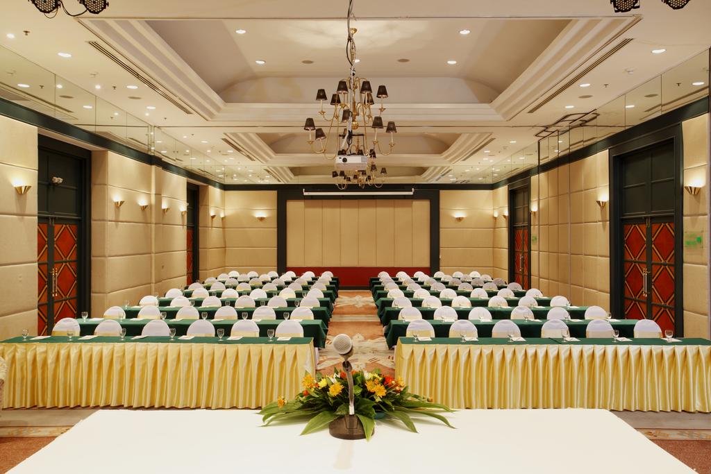 Centara Hotel Hat Yai