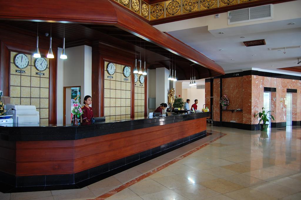 Oattara Thiri Hotel