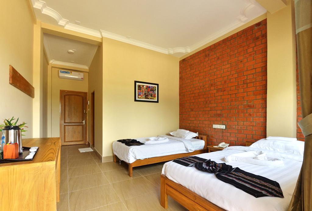 The Pegu Lodge