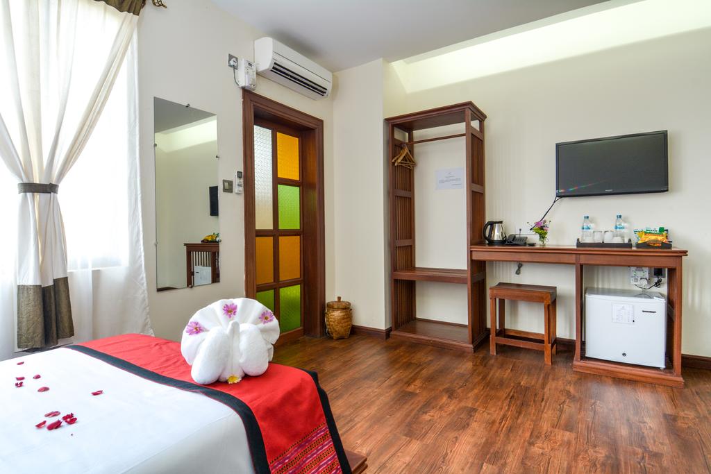 Hotel Queen Jamadevi